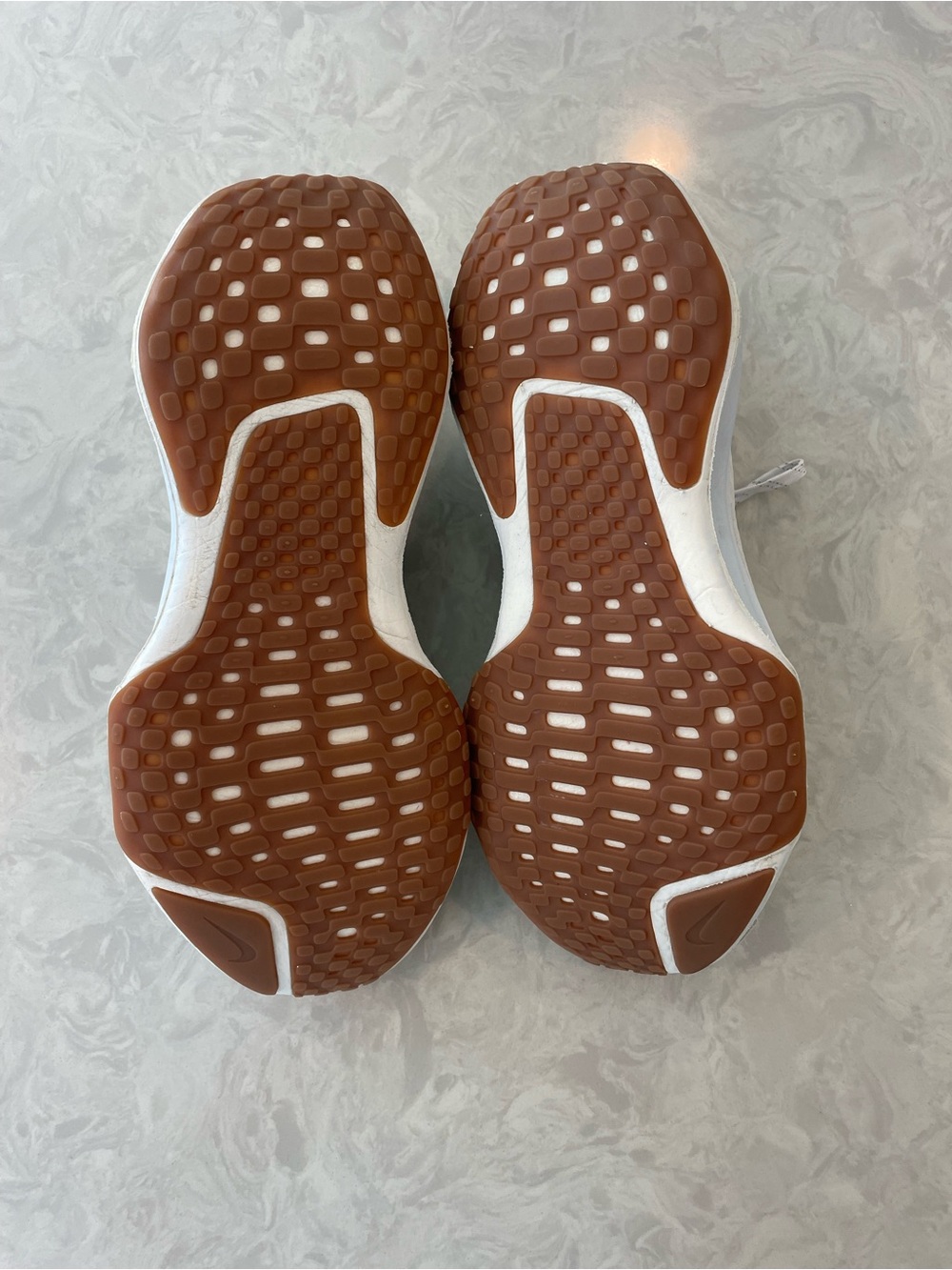 Nike ZoomX Invincible Run 3 — White with Blue Accents and Gum Outsole - Picture 8 of 9
